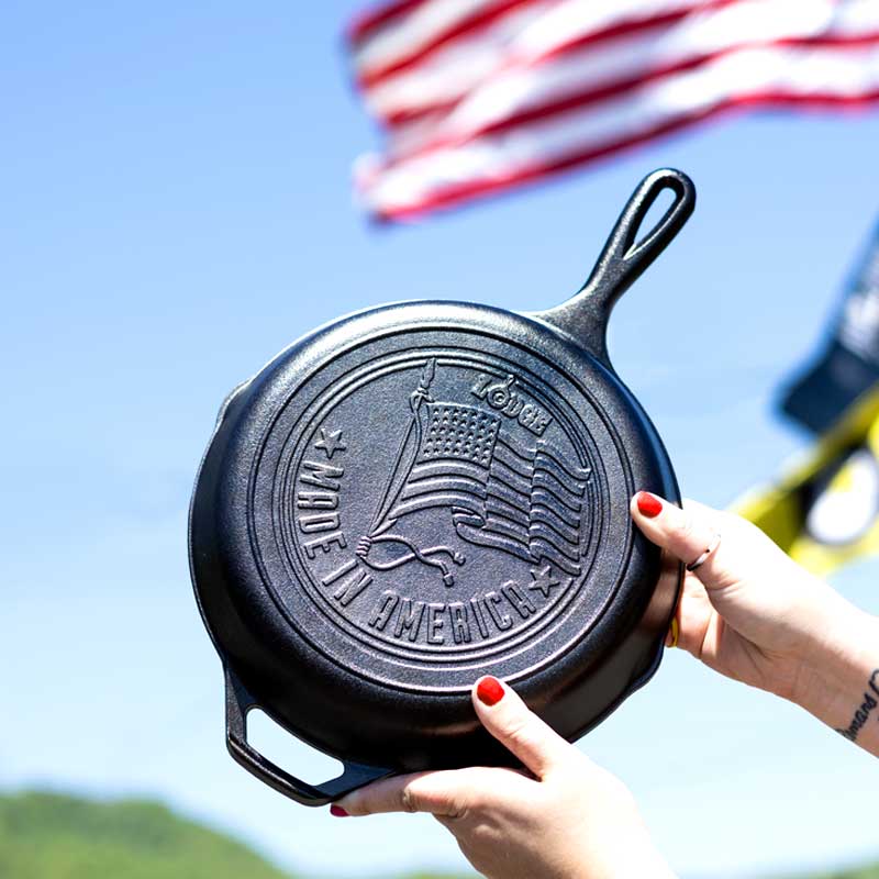 10.25 Inch Seasoned Cast Iron American Flag Skillet - Lodge